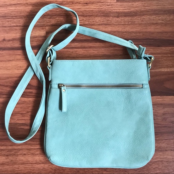 G.H. Bass & Co. Handbags - G.H Bass & Co. Teal Crossbody Purse